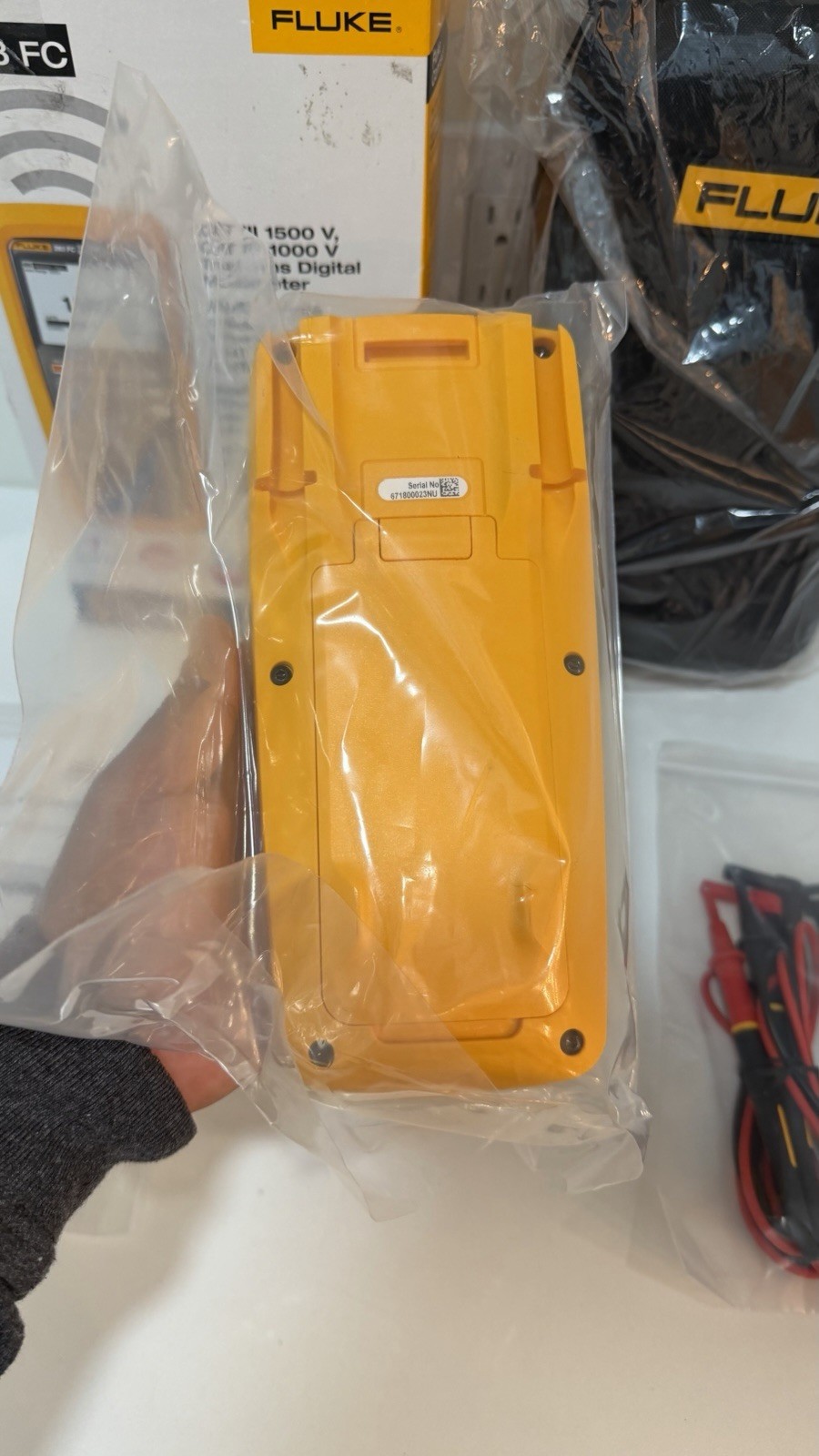 FLUKE 283FC TRUE RMS 1500V MULTIMETER (NEW FACTORY SEALED) SHIPS FAST