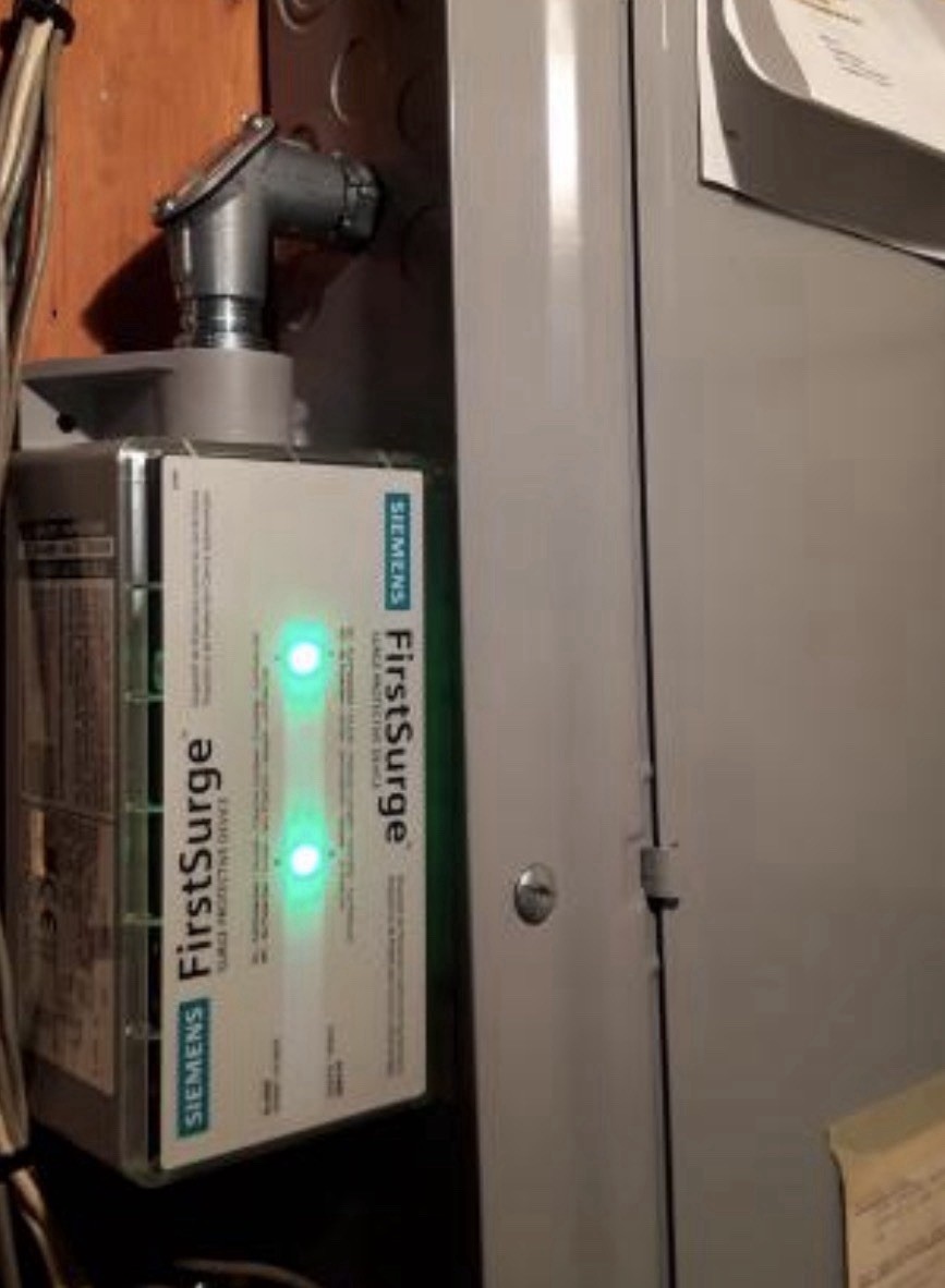 SIEMENS FirstSurge Plus FS100 FS100P Whole Home Surge Protector 100k Amps NEW!