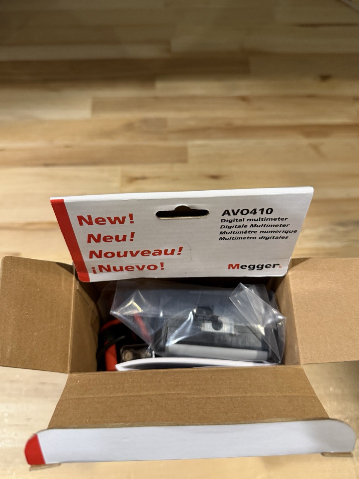 MEGGER AVO410 DIGITAL MULTIMETER TRUE RMS CAT IV 600V W/ LEADS – NEW SEALED