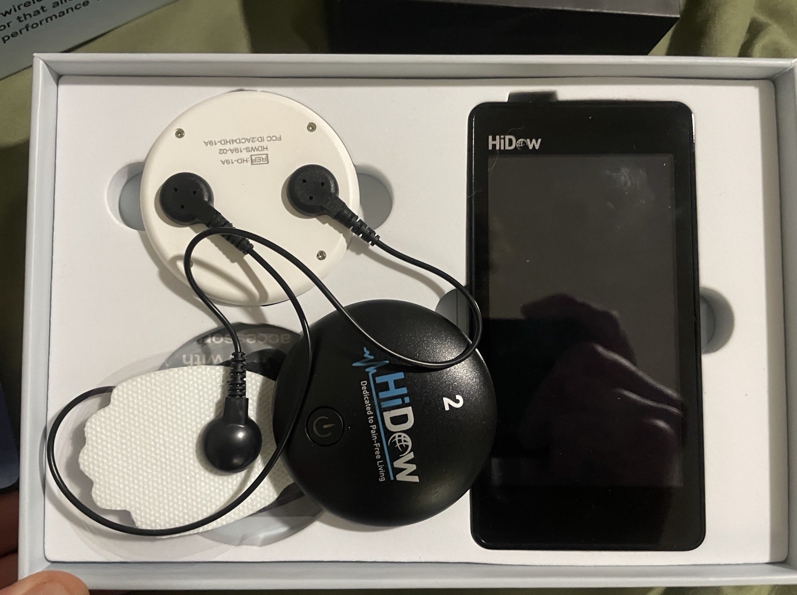 HiDow Pro Touch 6-12 Wireless TENS/EMS Unit Touchscreen with accessories