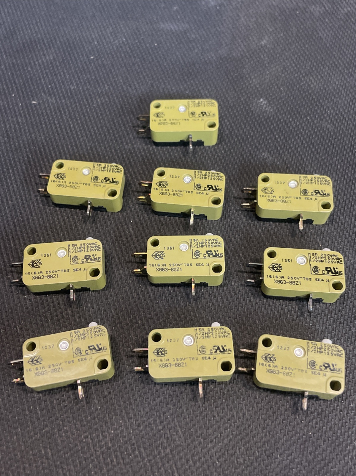 XGG3-88Z1 Micro Switch 15A /250V 1/2HP QTY 10