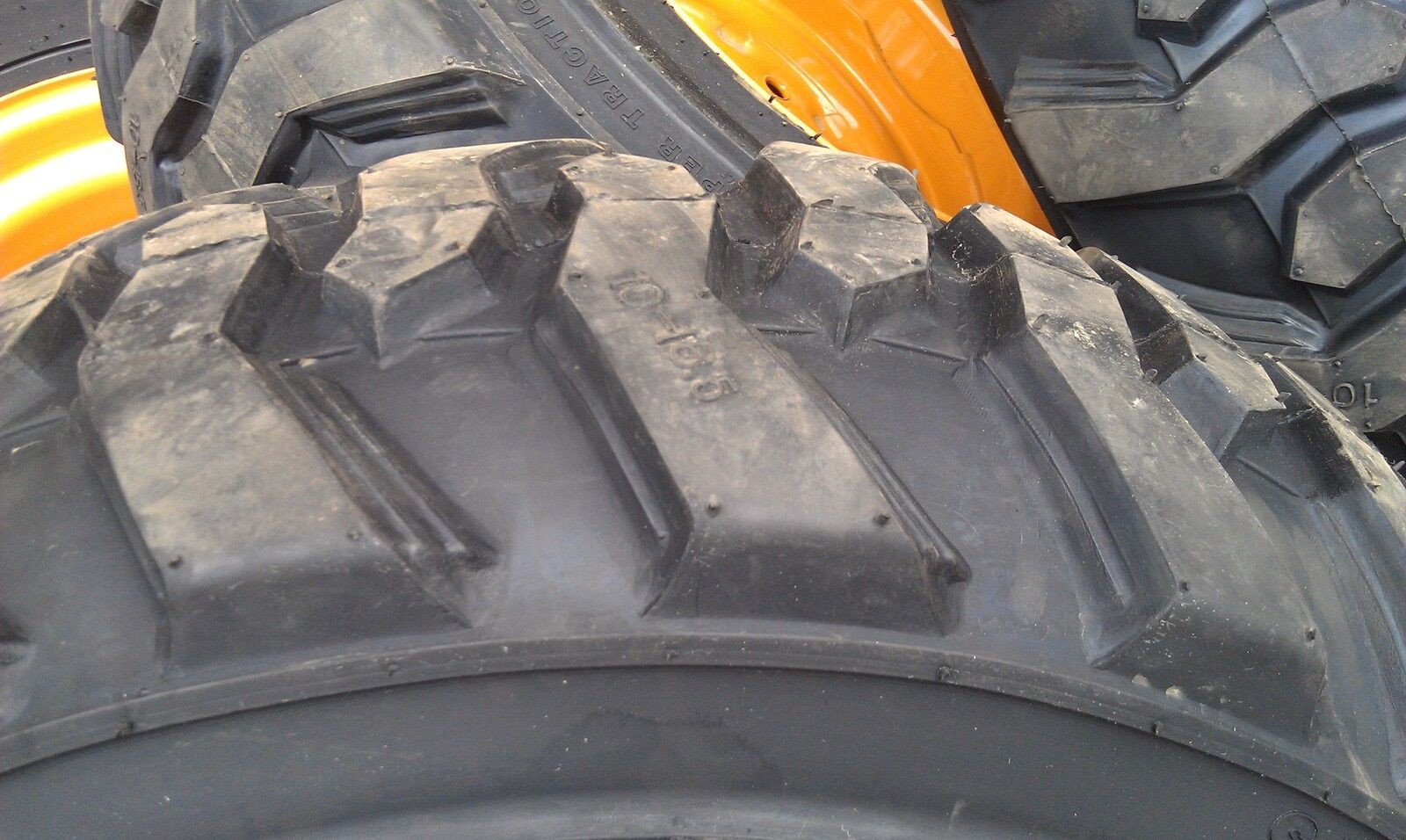10-16.5 SKS-1 Skid Steer Tires/Rims for Case SR130,SR150,SR160 & more