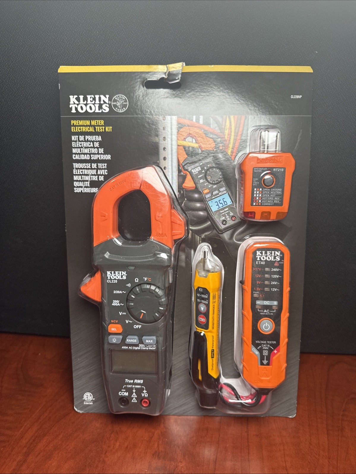 Klein Tools Premium Meter Electrical Test Kit CL220VP. New (4332)