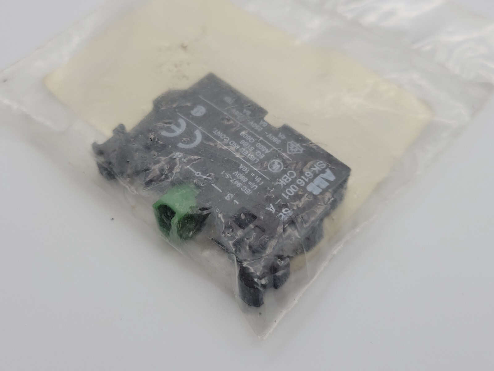 Cutler-Hammer CRAB SK 616 001-A Auxiliary Contact Block Kit 10 Amp 690 Volt 1-NO