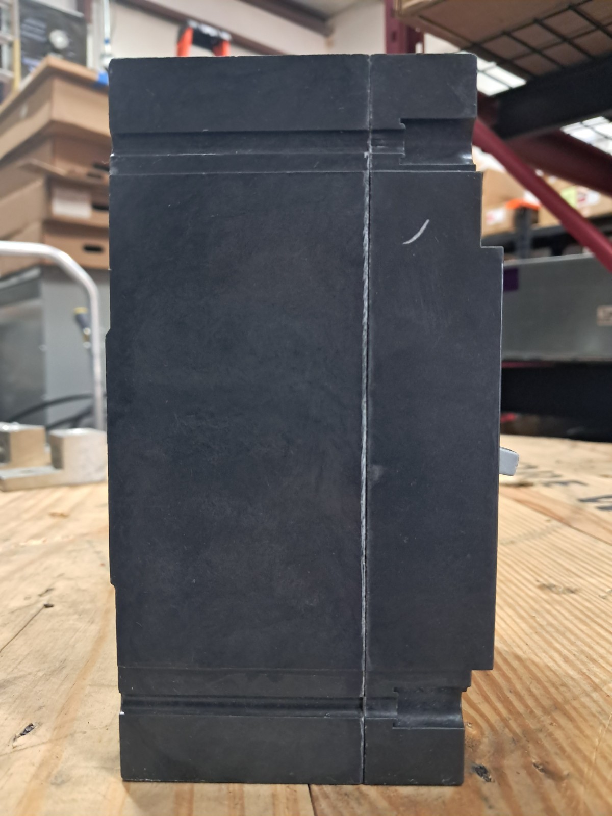Circuit Breaker 40 AMPs GE THED124040