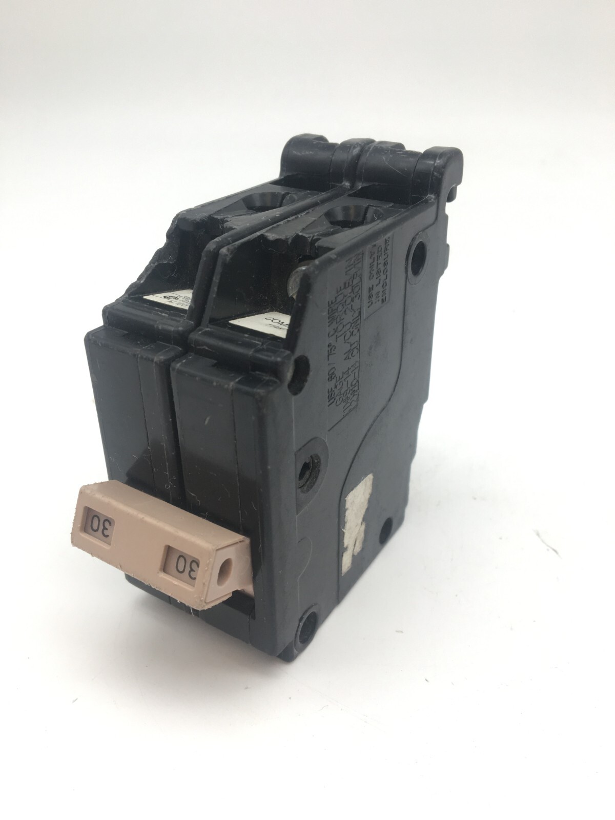 Cutler Hammer CH230 Circuit Breaker 30A 120/240V 1PH 2P 30A Plug In CHIP USED