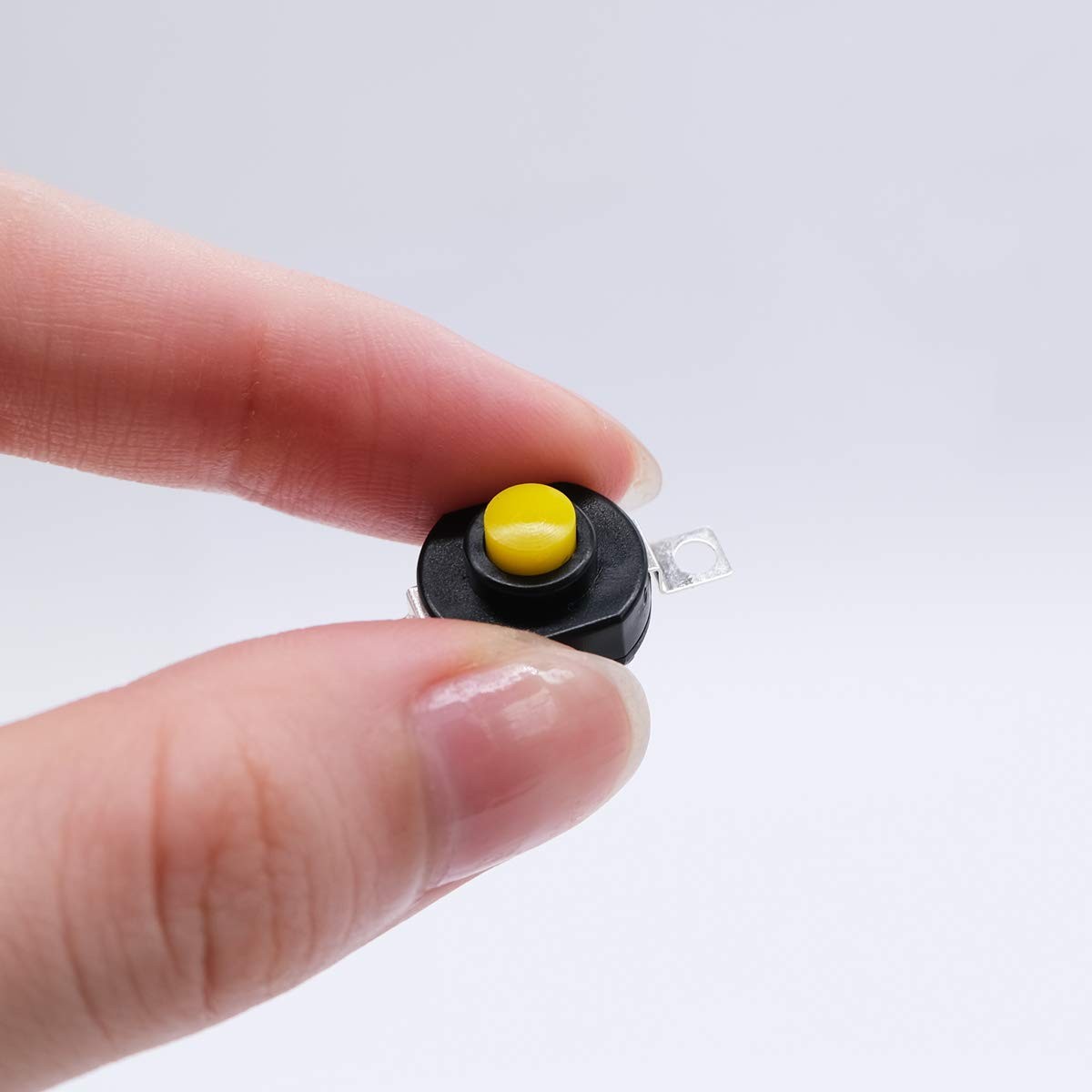 mxuteuk 30pcs Self-Lock Micro Push Button Switch DC 12V Switch 0.5A 2Pin Latchin