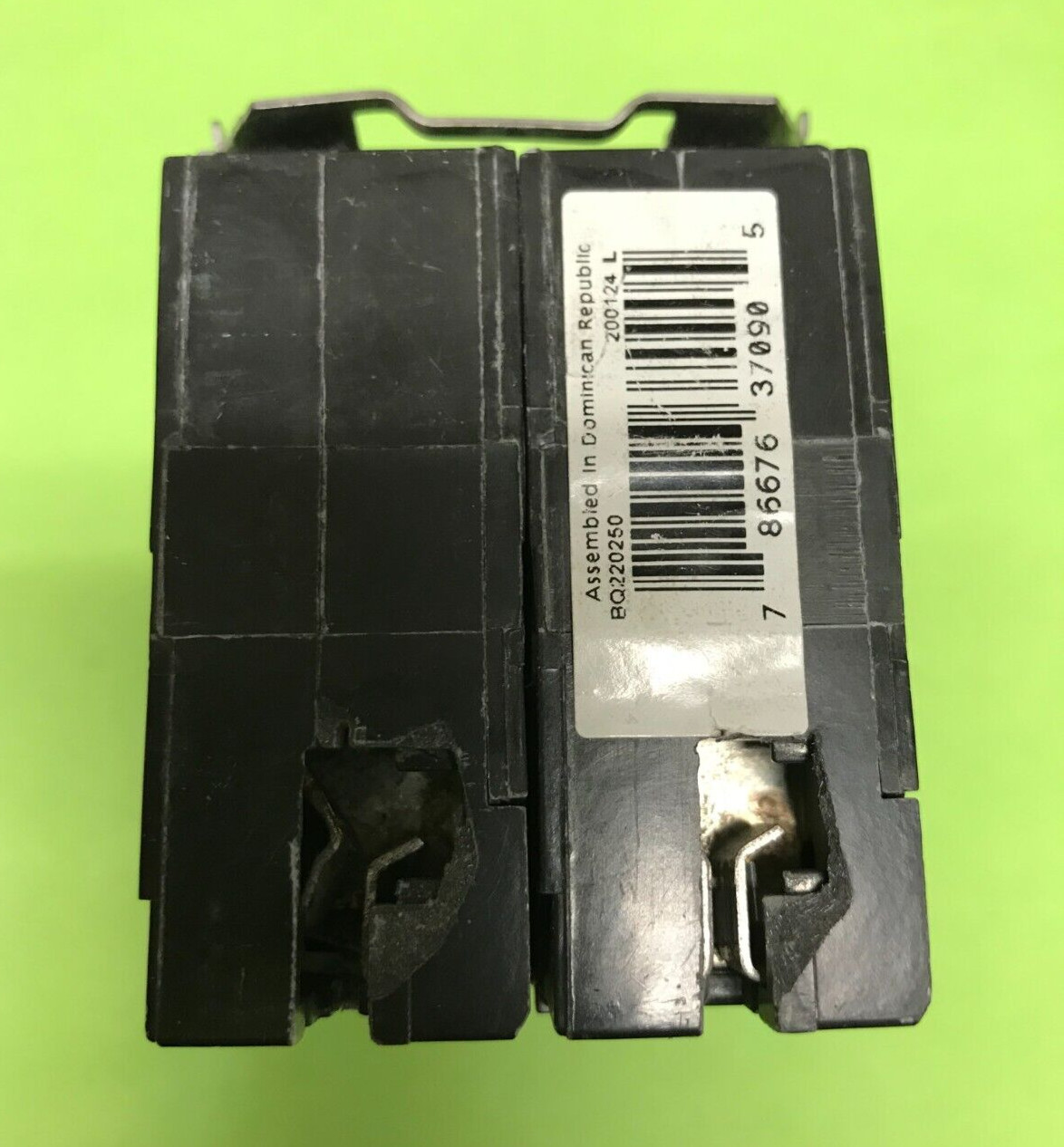 EATON BQ220250 QUAD 2P 20A/2P 50A CIRCUIT BREAKER