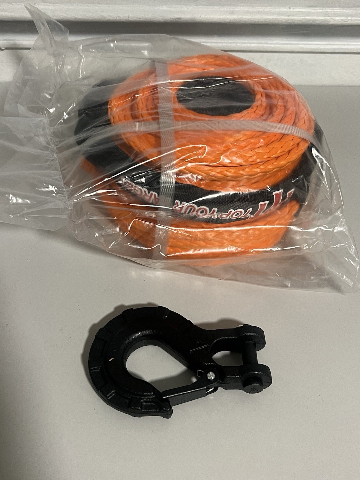TYT Synthetic Winch Rope 3/8″ X 92′ with Hook, 27000LBS Synthentic Winch Cabl…