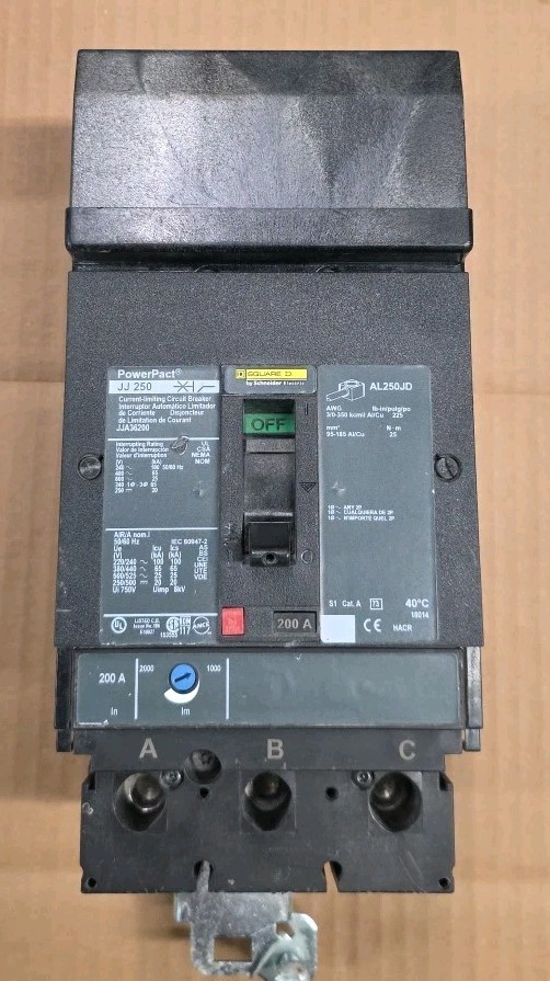 *EXCELLENT * LIKE N E W Schneider Electric JJA36200 Square D PowerPact JJ 200A