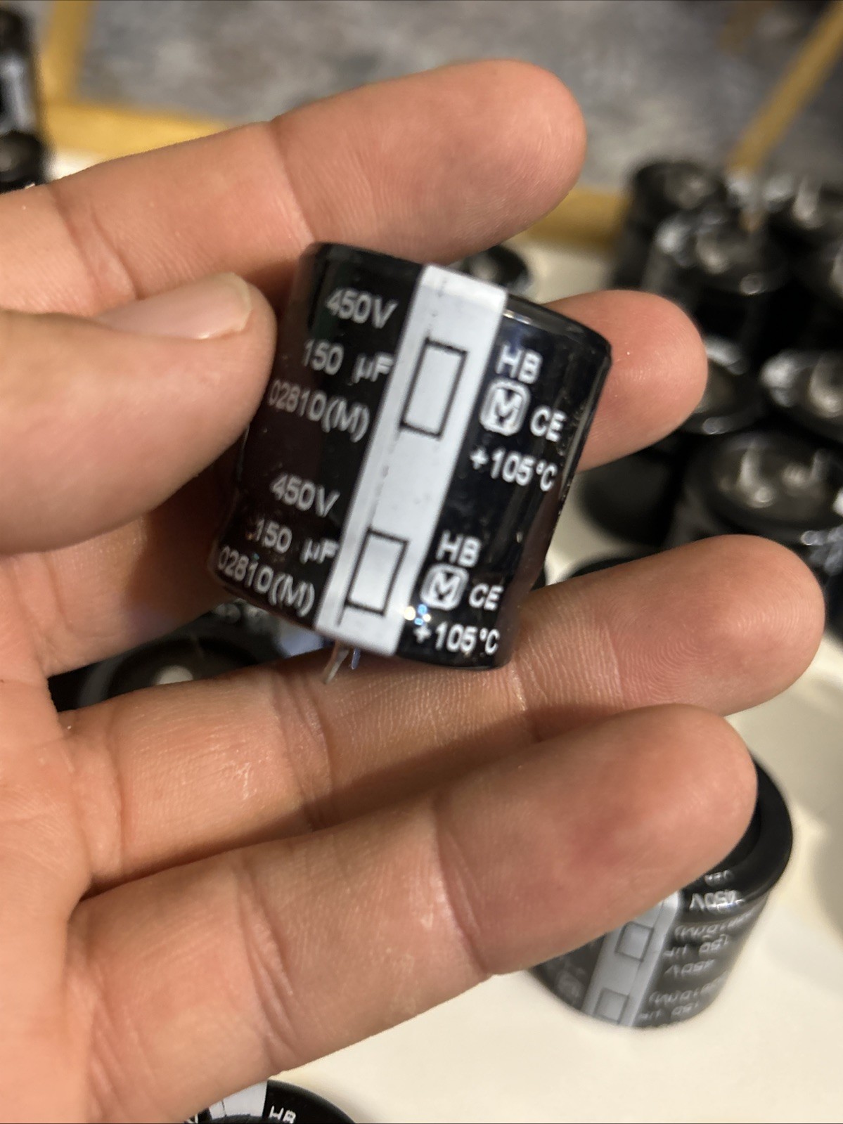 6 New Open Box 150uf 450V Radial Snap In Electrolytic Aluminum Capacitor 105C