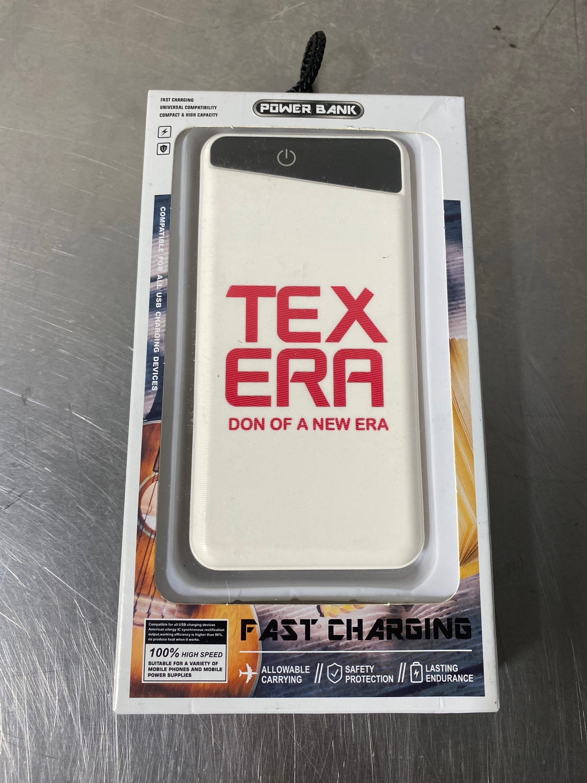 FAST CHARGING POWER BANK – DARK RED