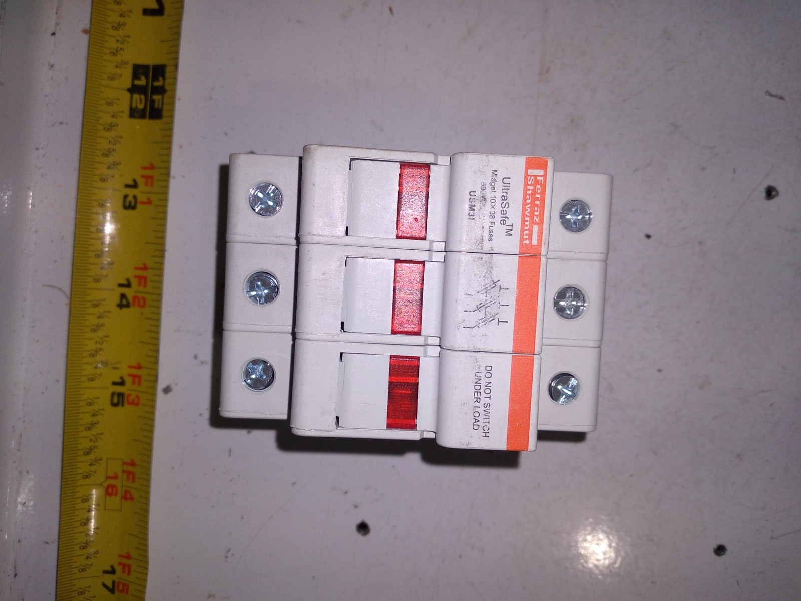MERSEN USM3I Y219073 30-32A 600-690VAC 600VDC 50-200KA RMS SYM 60269-2-1 60947-3