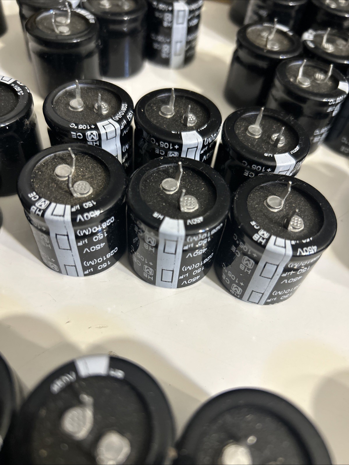 6 New Open Box 150uf 450V Radial Snap In Electrolytic Aluminum Capacitor 105C