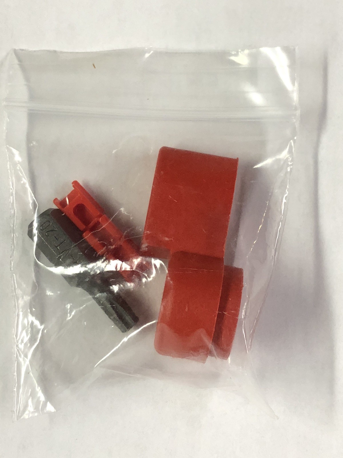 Allen-Bradley 440G-MT47037 Guardmaster Interlock Switch 3NO/1 NC 24V AC/DC