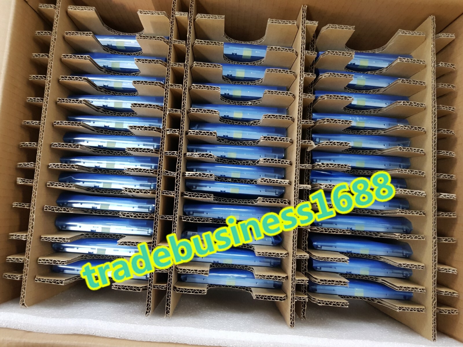 LM201U05-SLL2 NEW 20.1-inch 1600*1200 lcd Display panel with 90 days warranty