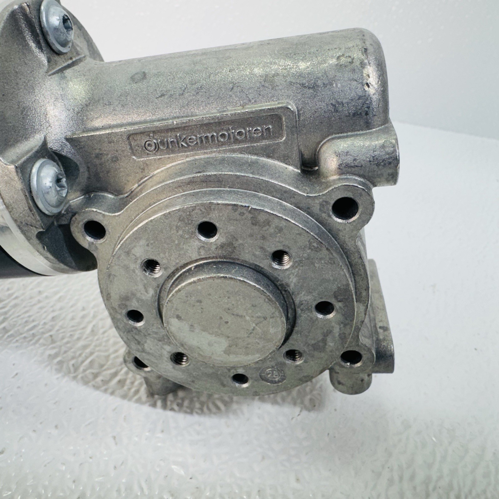 Dunkermotoren GR 63×55 SNR8844102204 Right Angle Gearmotor 3350 RPM