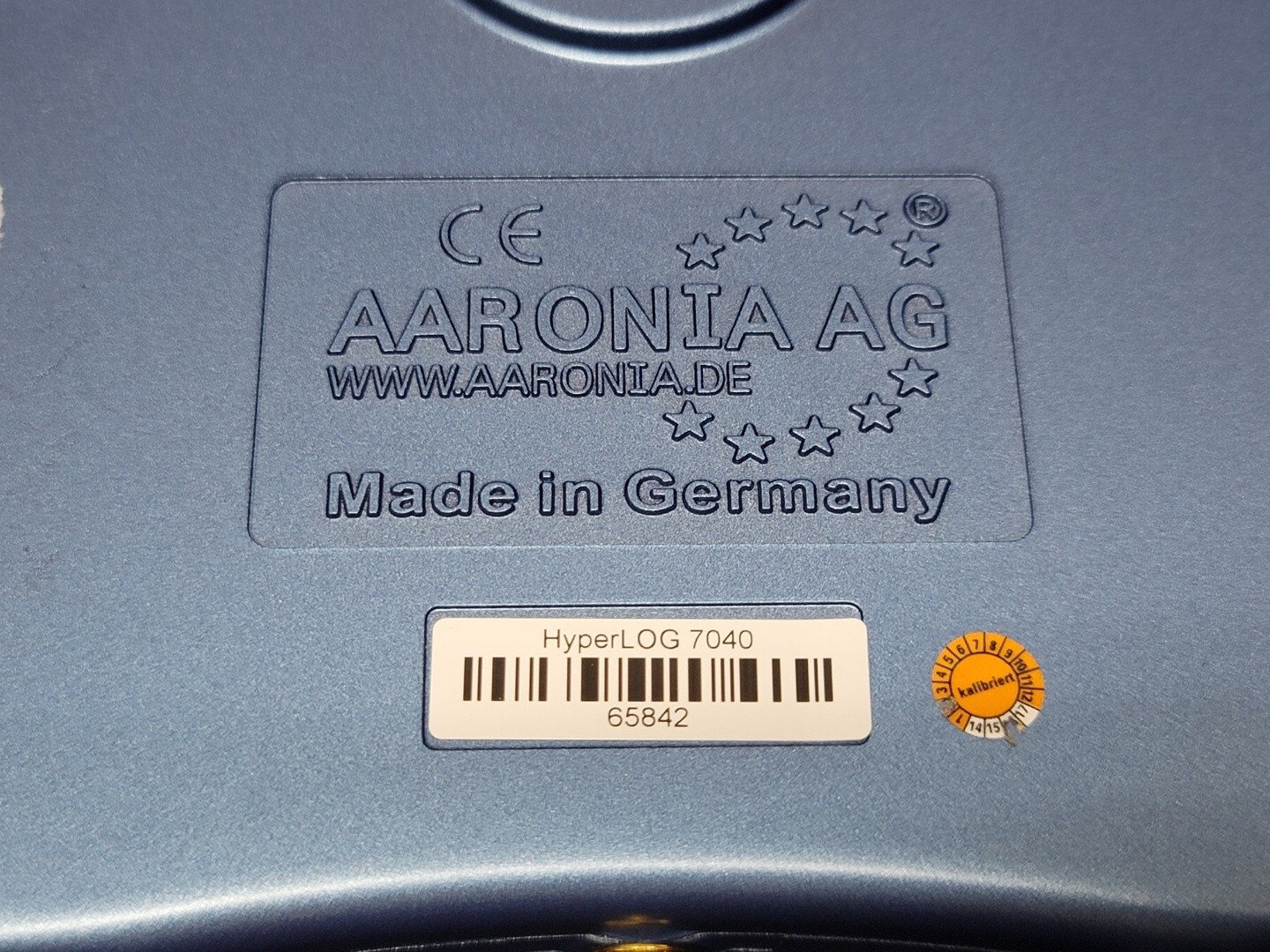 Aaronia HyperLOG 7040: 700MHz to 4GHz High-Performance EMC Antenna (5842)