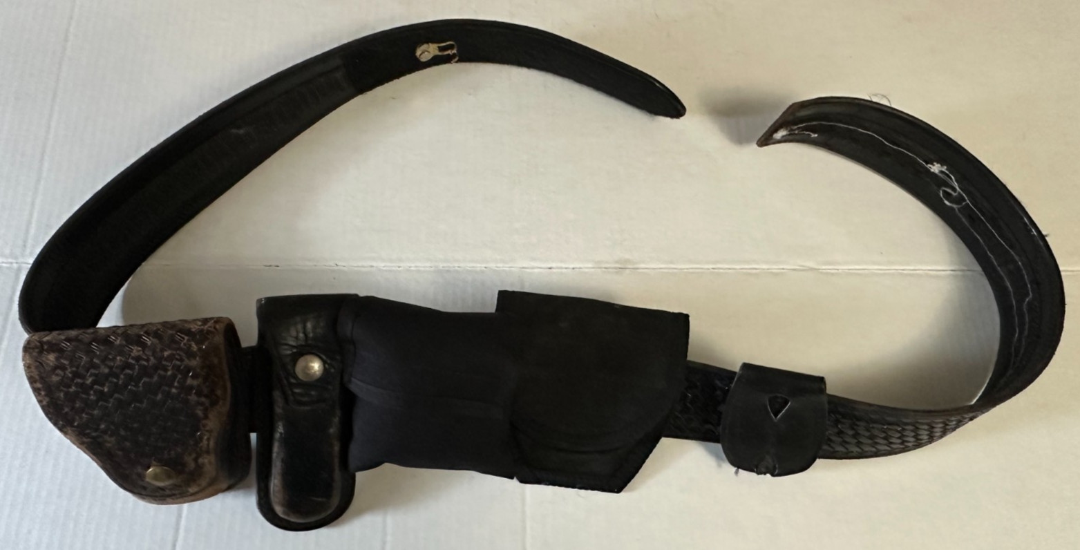 Police Security Leather Duty Belt With Accessories Handcuff Badge Holder