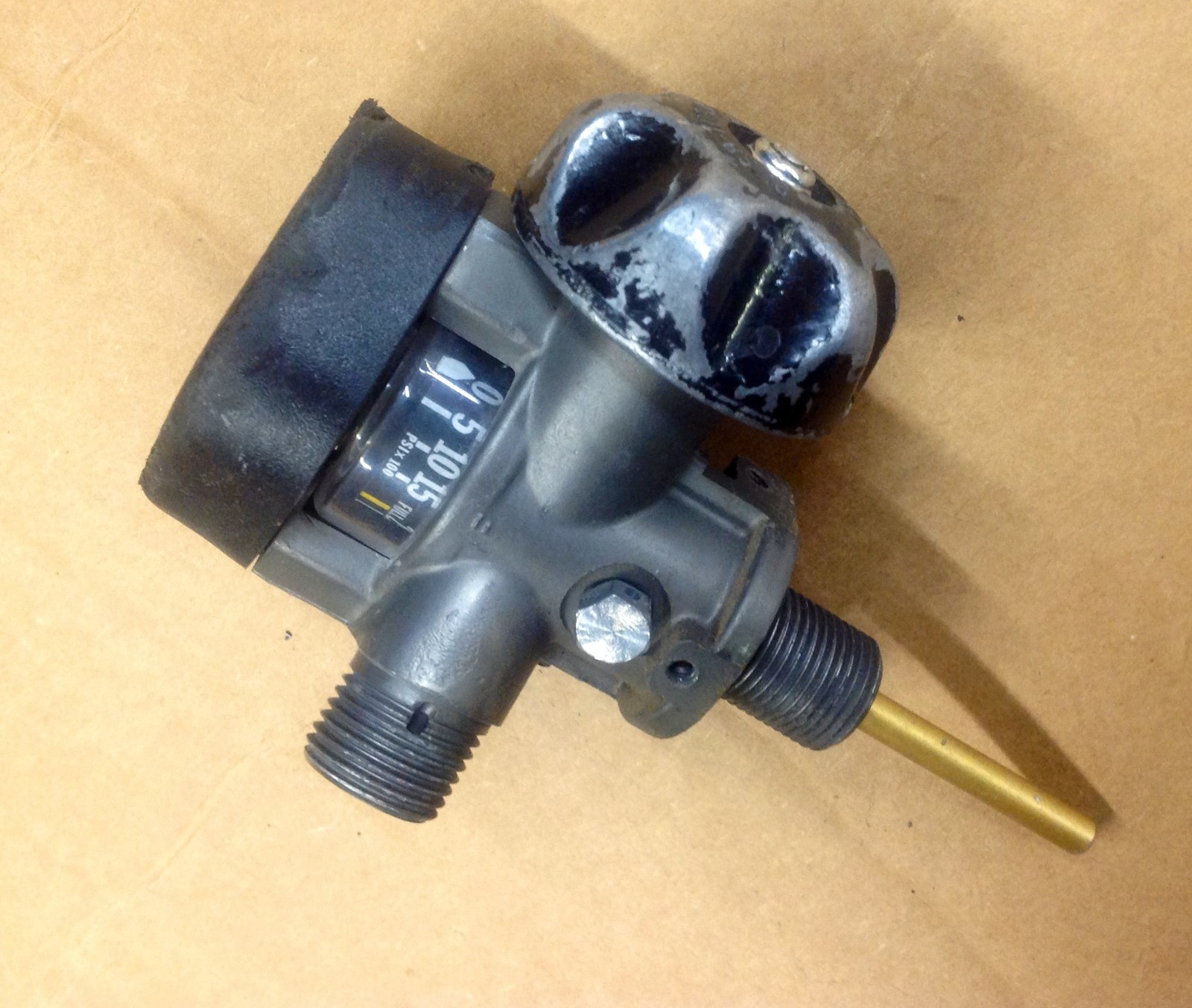 Scott Safety 2216psi SCBA Cylinder Valve Assembly 804102-01 SCBA Bottle Valve