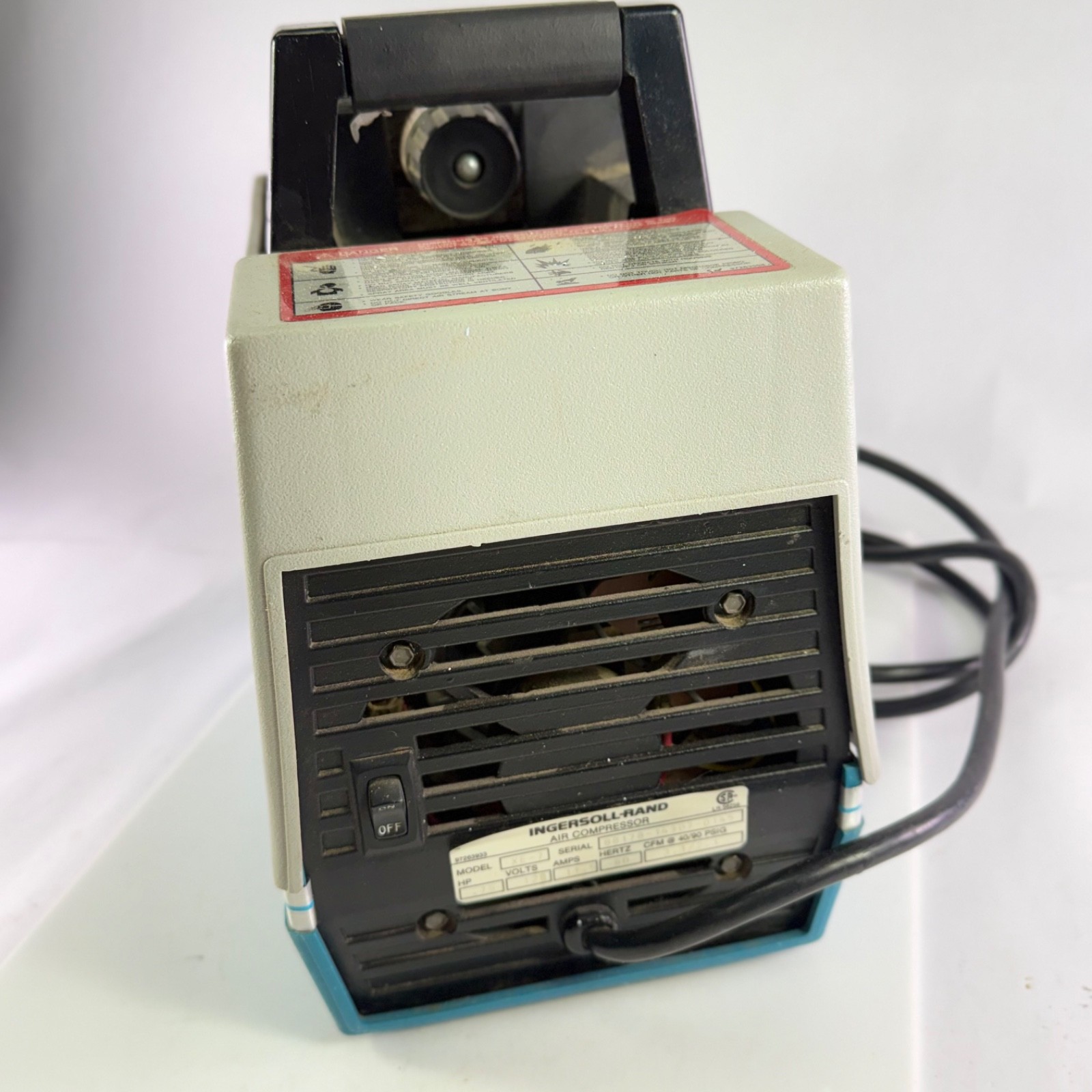 Vintage Ingersoll-Rand Rand 4000 XE-7 3/4 HP Portable Air Compressor 120V
