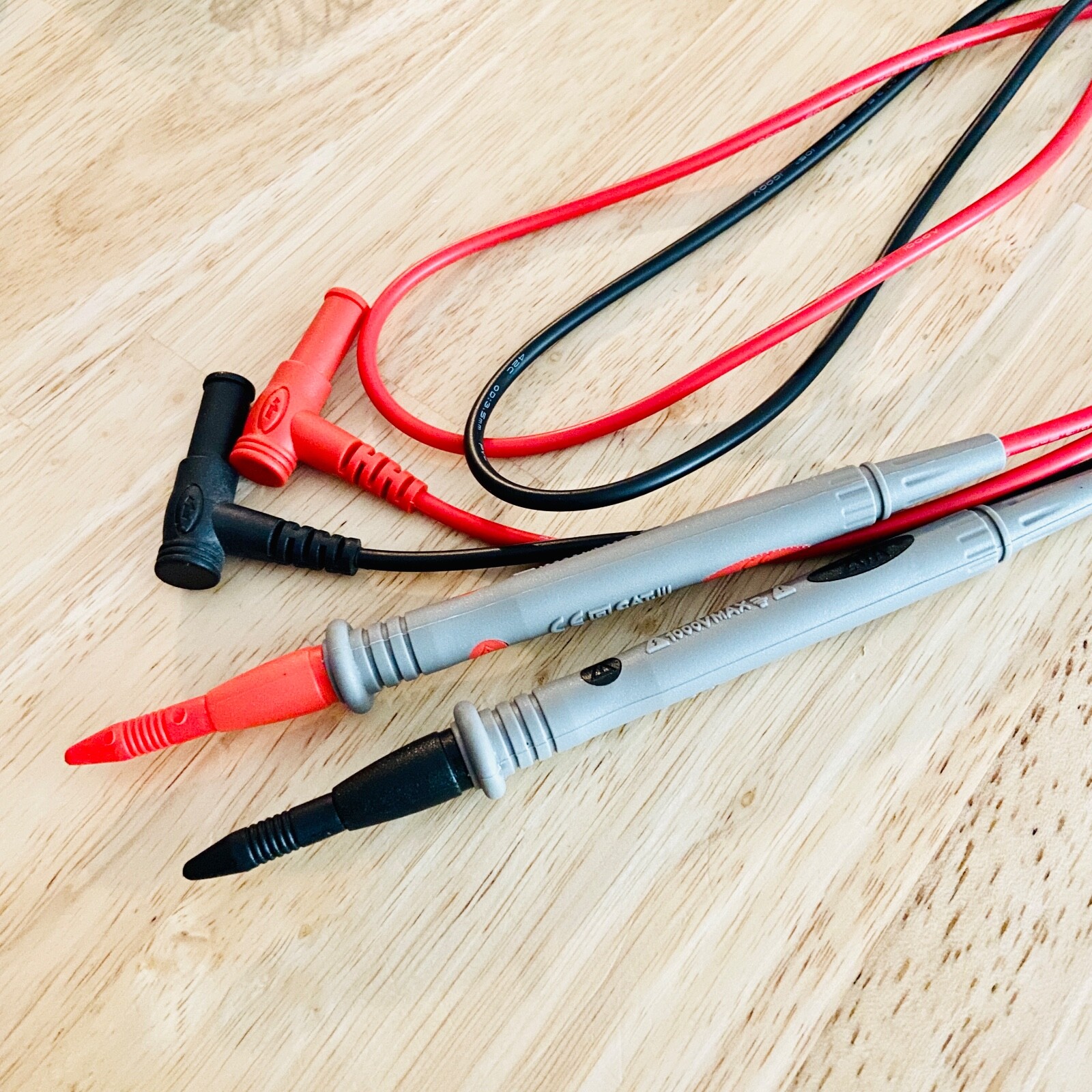 1 Pair Test Lead Probe cable for Digital Multimeter Fluke CAT III 1000V 20A 0.8M