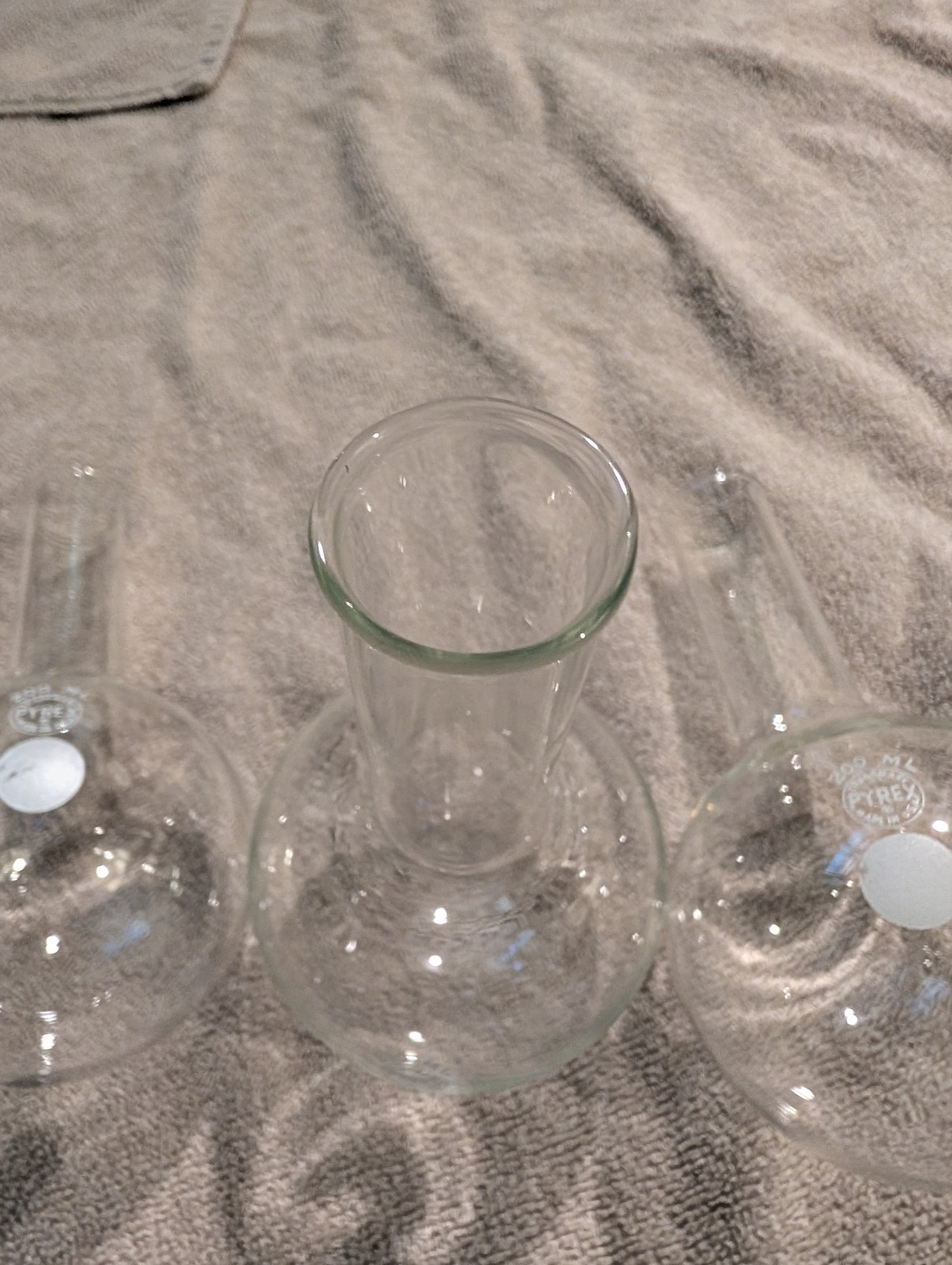 Vintage Pyrex 200ml Round Bottom Boiling Flask RBF Lab Glass Chemistry Refining