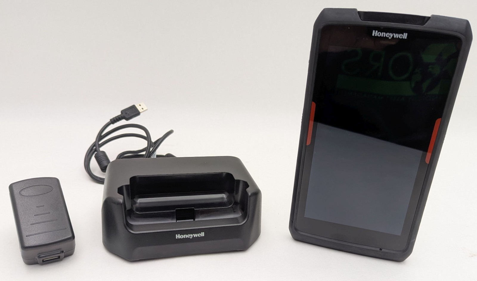 Honeywell ScanPal EDA70-0 Rugged Barcode Scanner 7″ Tablet Android 7.1 w/ Cradle
