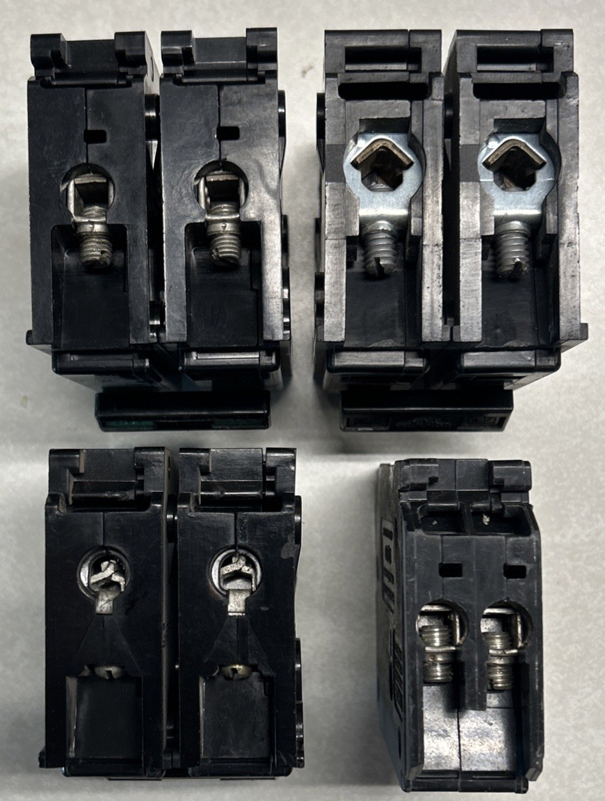 Bryant Westinghouse BR 220/BR 230/BR 240/BR 2020 Circuit Breaker Lot Of 4