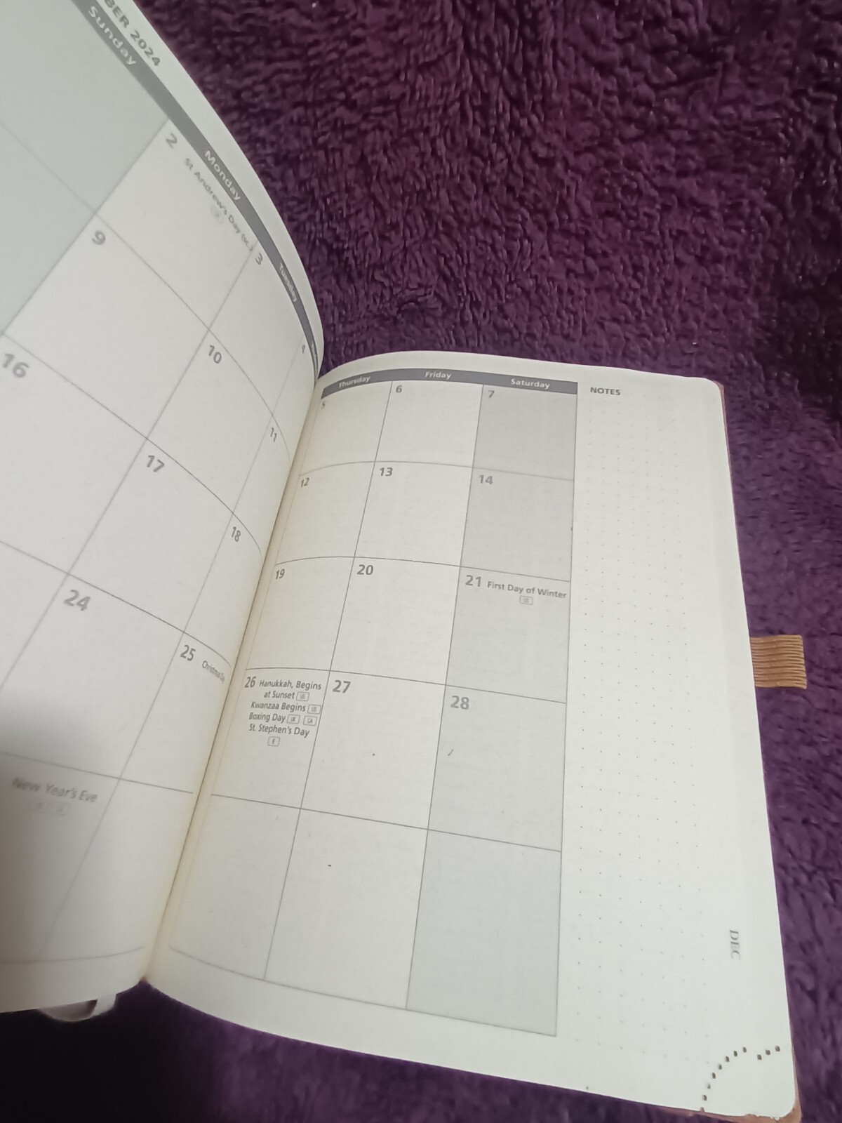 POPRUN TIME WORKS WONDERS WEEKLY NOTEBOOK PLANNER 2024 9×7 Beige Colored