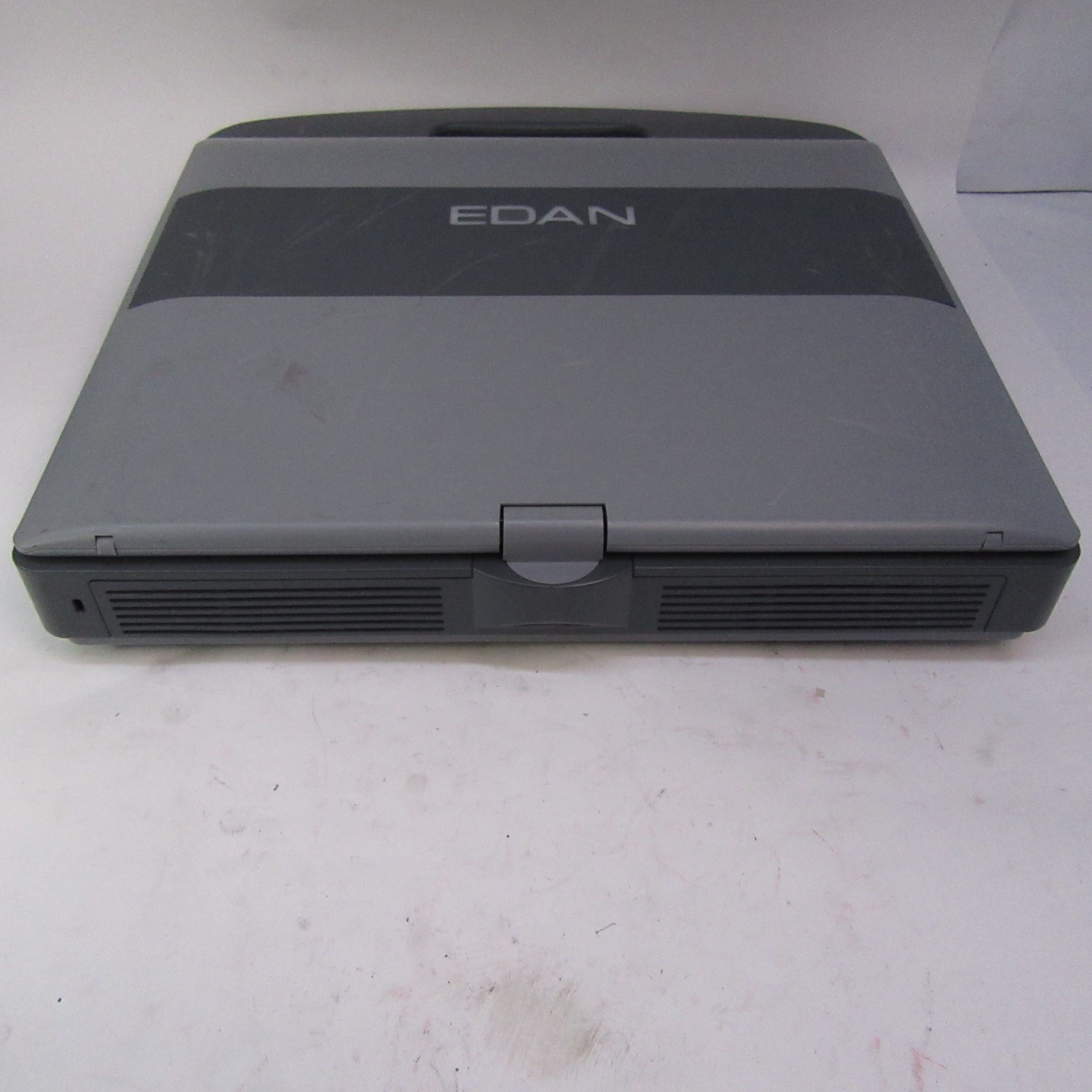 Edan Acclarix AX8 portable ultrasound *PARTS T12-D18