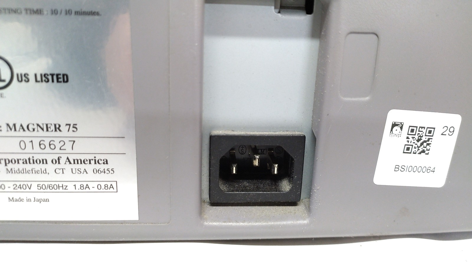 Magner 75 UM Currency Counter with Counterfeit detection