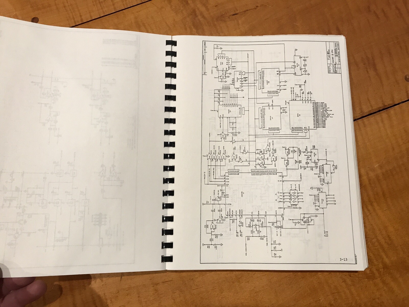 ESCORT Patient Monitor Instructions Manual 100/200 100T 200T Medical Electronics