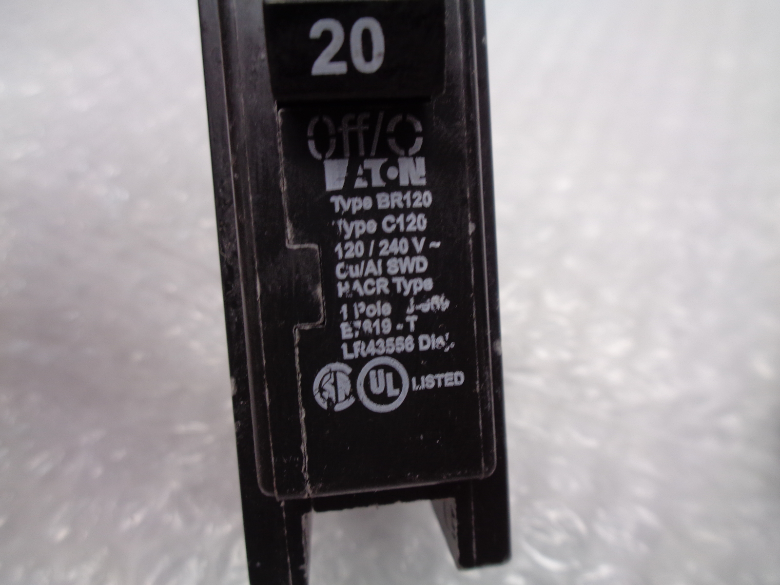 EATON BR120 BREAKER 1POLE 20AMP LOT OF 5 UNMP