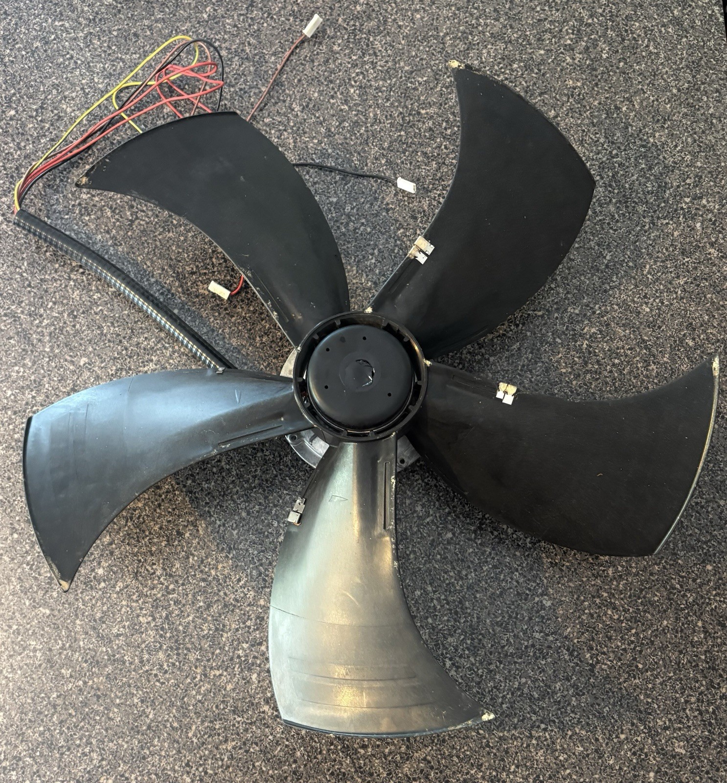 OEM LENNOX EBMPAPST A3G665-AC41-D3 102803-04 OEM 208/240 Fan Motor Tested!