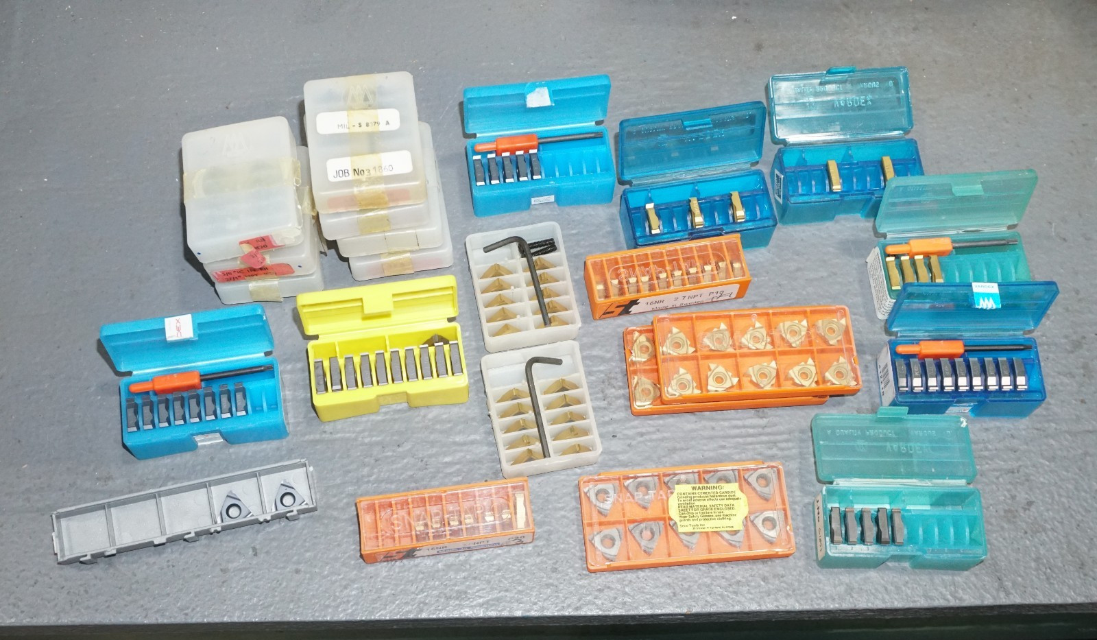 Lot of 177 Misc Carbide Inserts, Mixed Brands, Free Shipping
