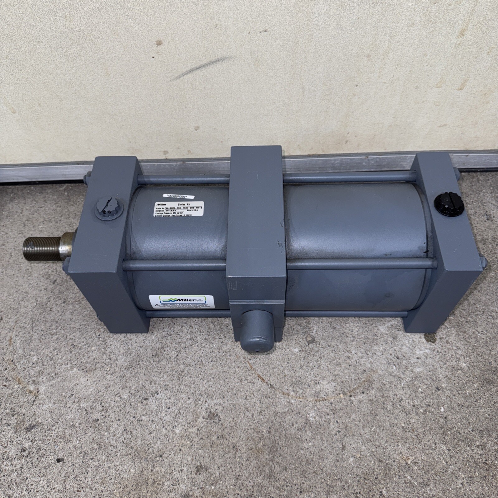 Miller AV-89B2B-06.00-12.000-0175-N11-0 Series AV Pneumatic Air Cylinder 250 PSI