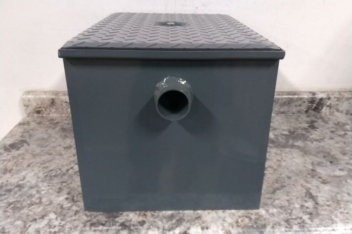 Watts WD-15 2 In Pipe Dia 15 GPM 30 Lb Capacity Grease Interceptor