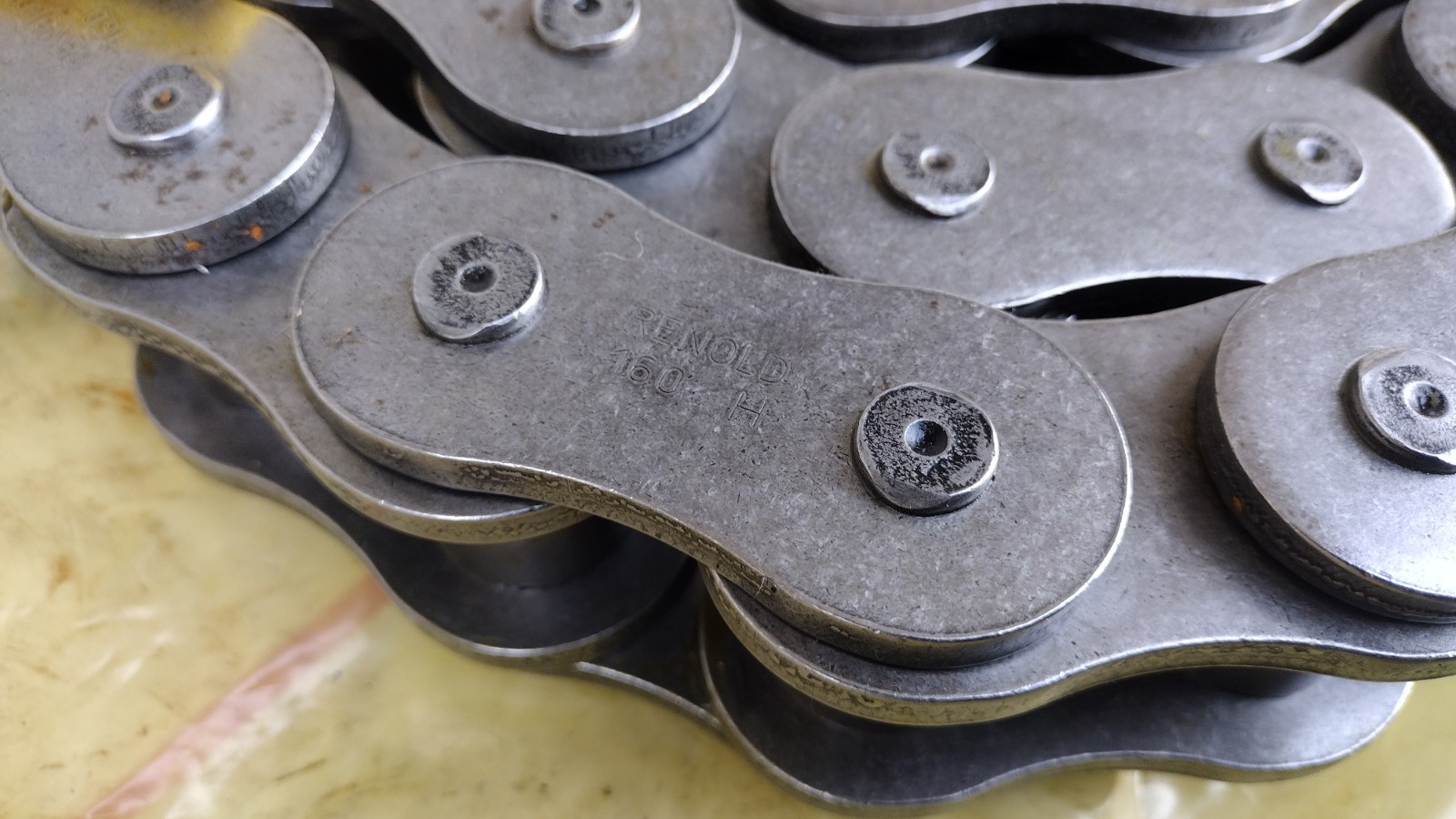 Renold 160H1X10FT 160H 10FT Riveted Roller Chain Made in Germany Retail $2,110