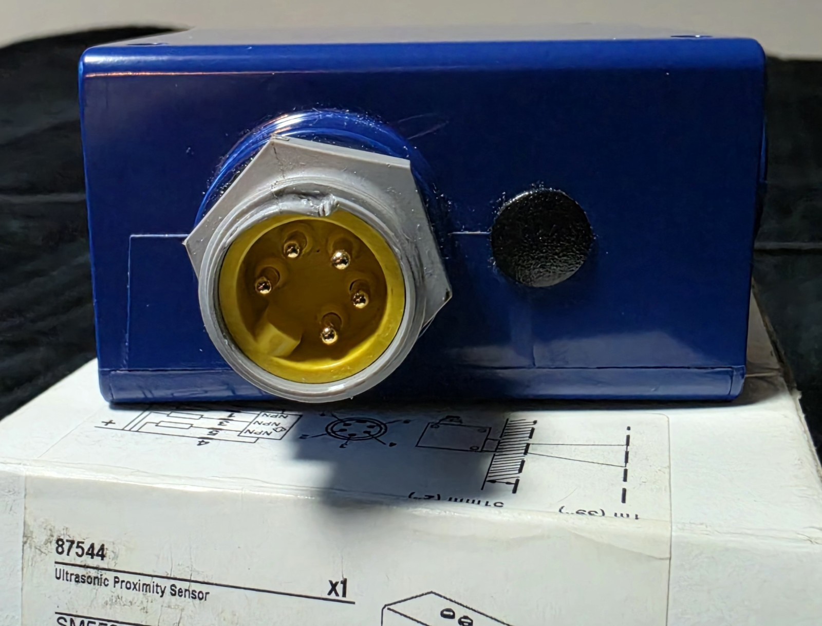 NEW Telemecanique SM552A173 Ultrasonic Sensor 12-24VDC 80mA