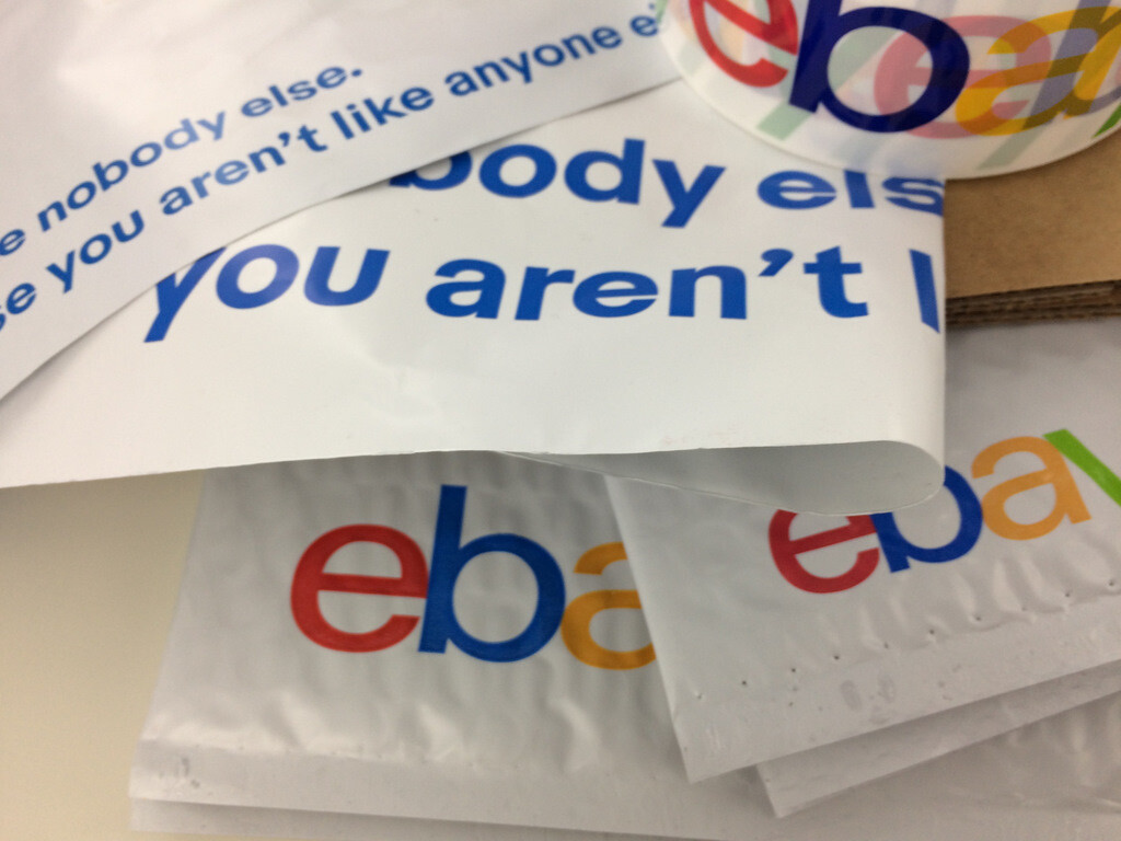 68 eBay Shipping Supplies Bubble Mailers KIT Box Envelopes Tape Tissues Stickers