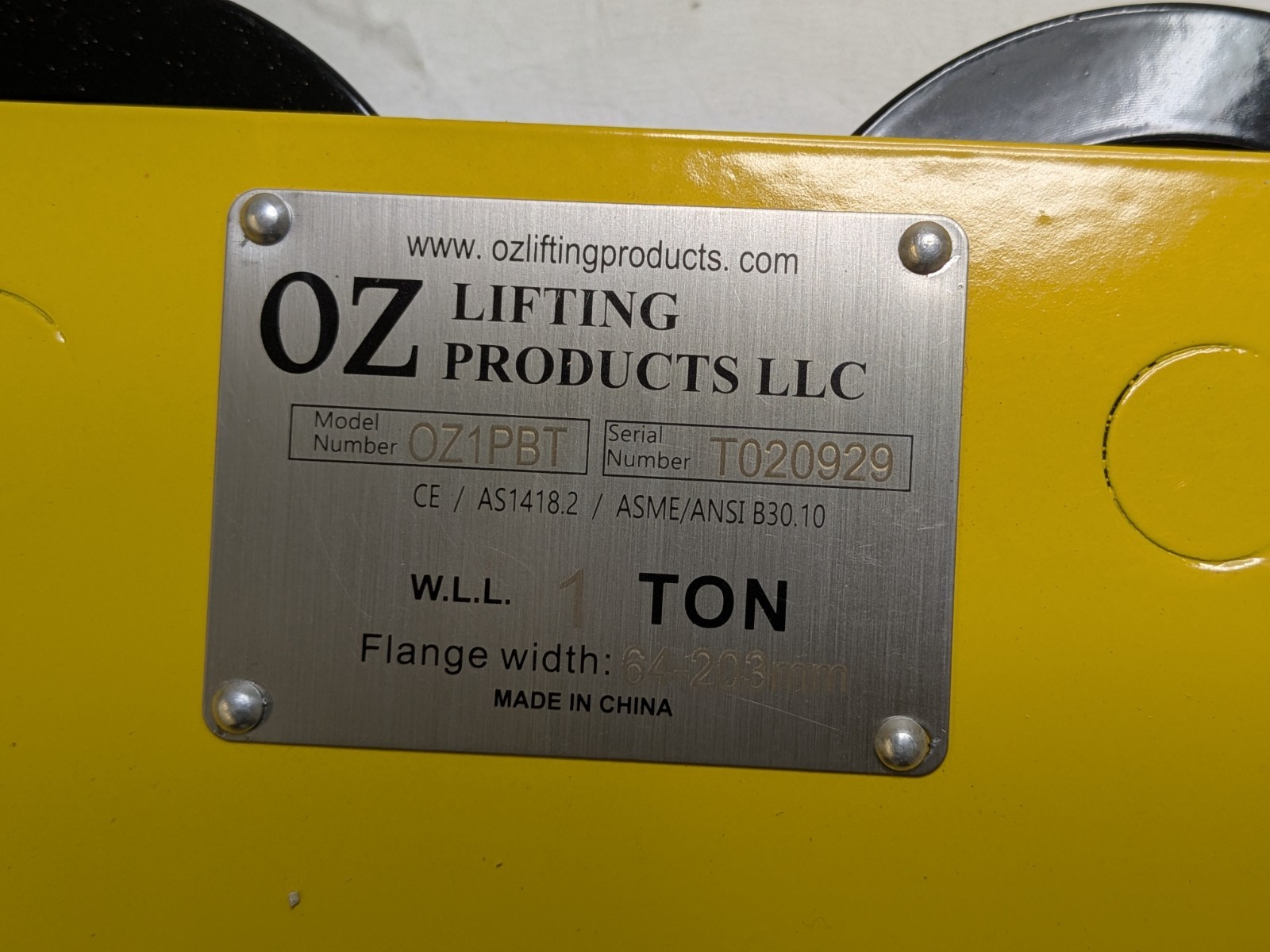 Oz Lifting Products Push Beam Trolley 1 Ton Load Capacity OZ1PBT