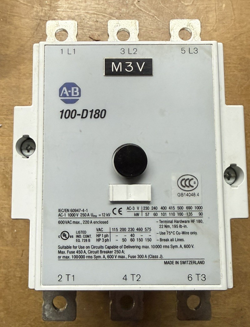 Allen Bradley 100-D180 Contactor; 3 phase; 3-pole 600 VAC