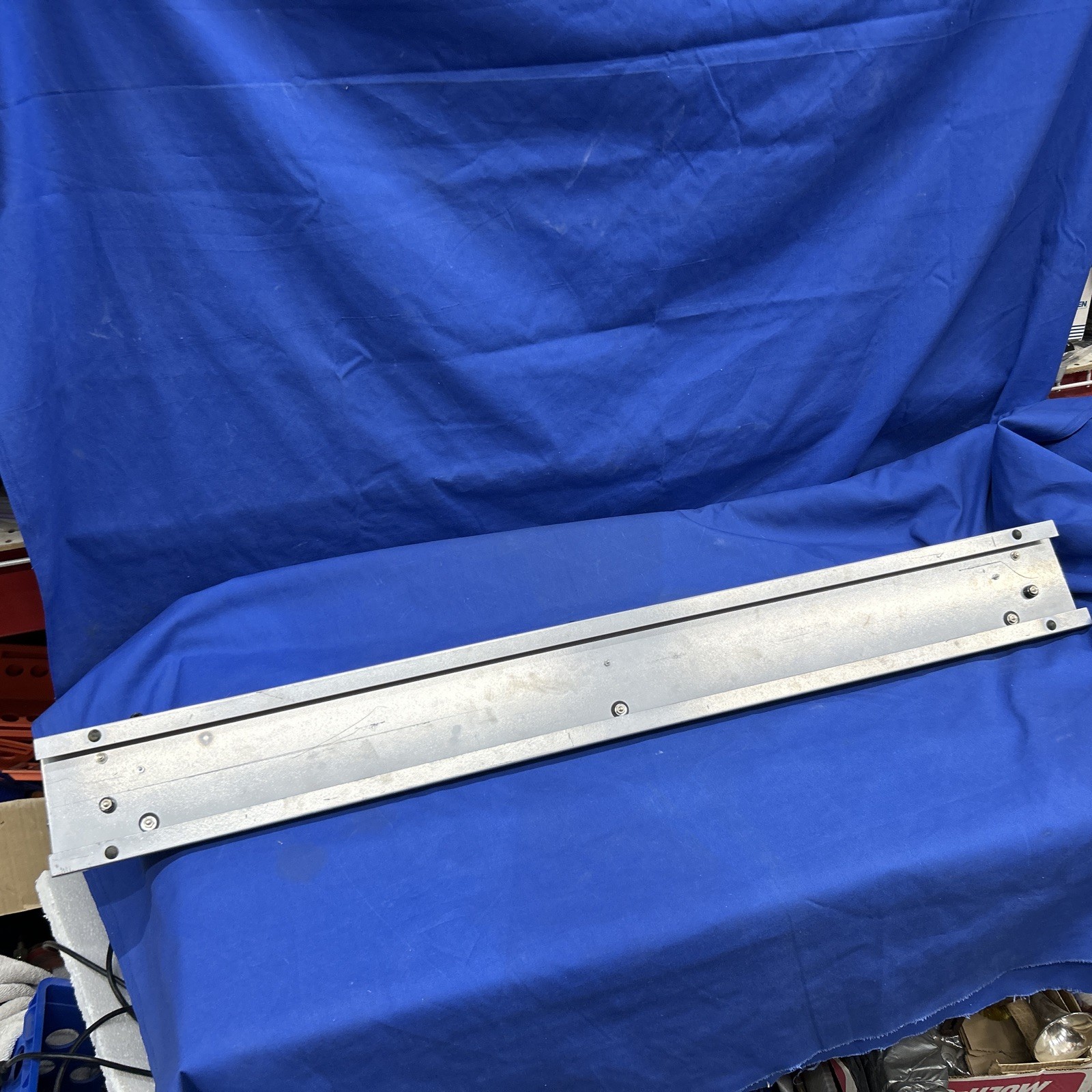 Cenco Scientific 44″ stainless device with 100 cm ruler Pasco