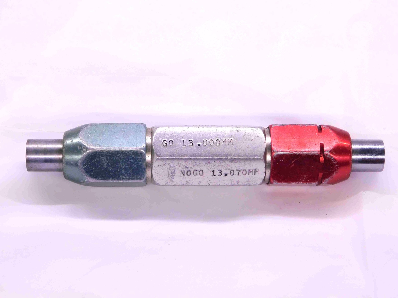 13.000 & 13.070 CL Y METRIC PIN PLUG GAGE GO NO GO ONSIZE 13 .5118 13.00 13.07