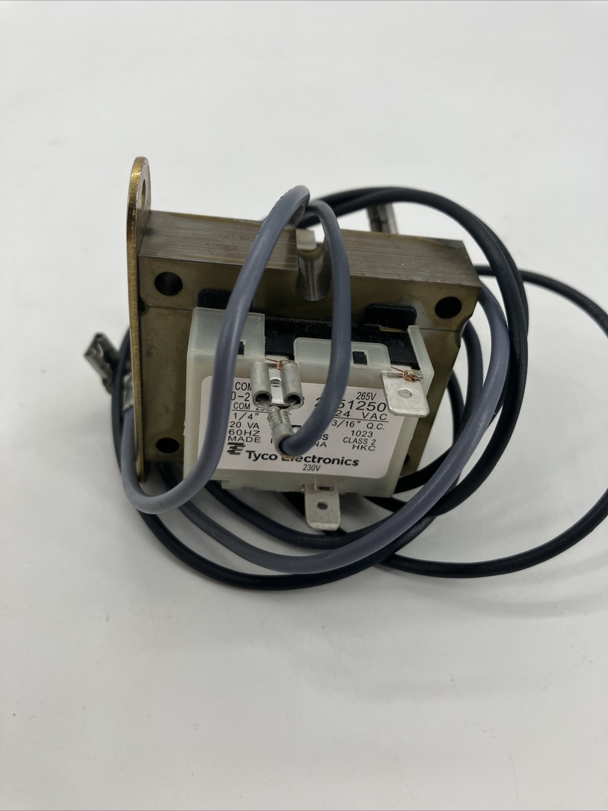 Amana PTAC Transformer 20512501 265/24v Goodman Basler Electric 230v 0130m00329