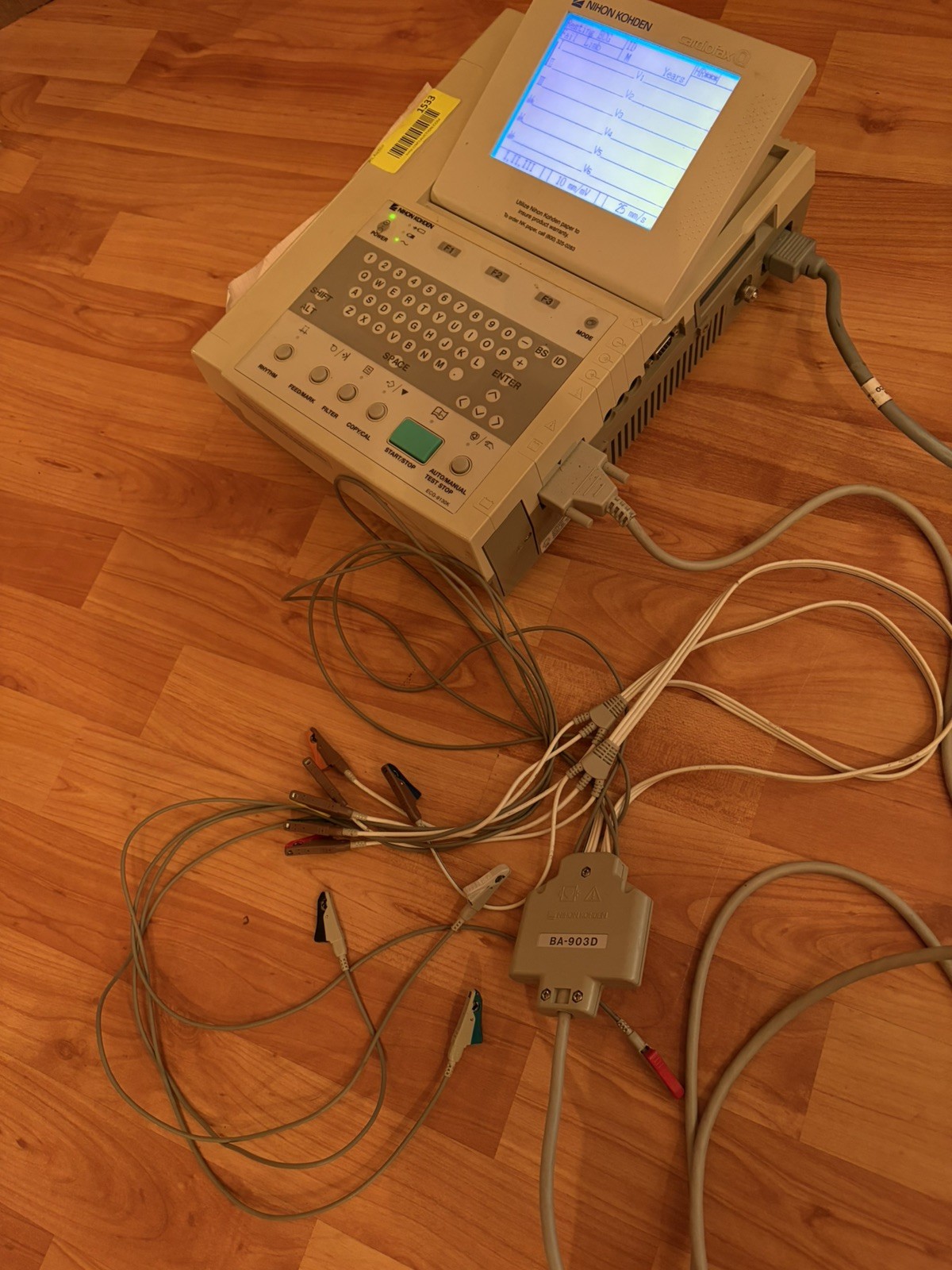 Nihon Kohden ECG-9130K CardioFax Q ECG / EKG Machine w/ Leads