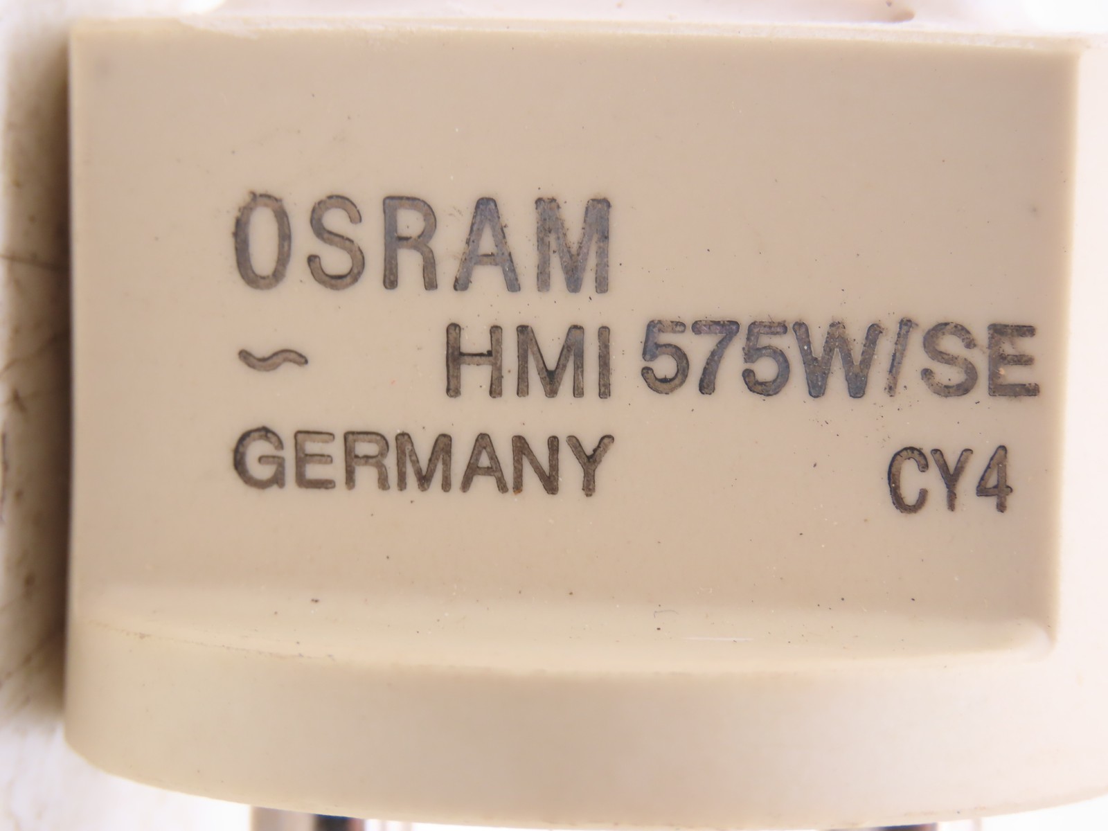 Osram HMI 575 W/SE Metal Halide Lamp Single End 575Watts eXtreme Seal Technology