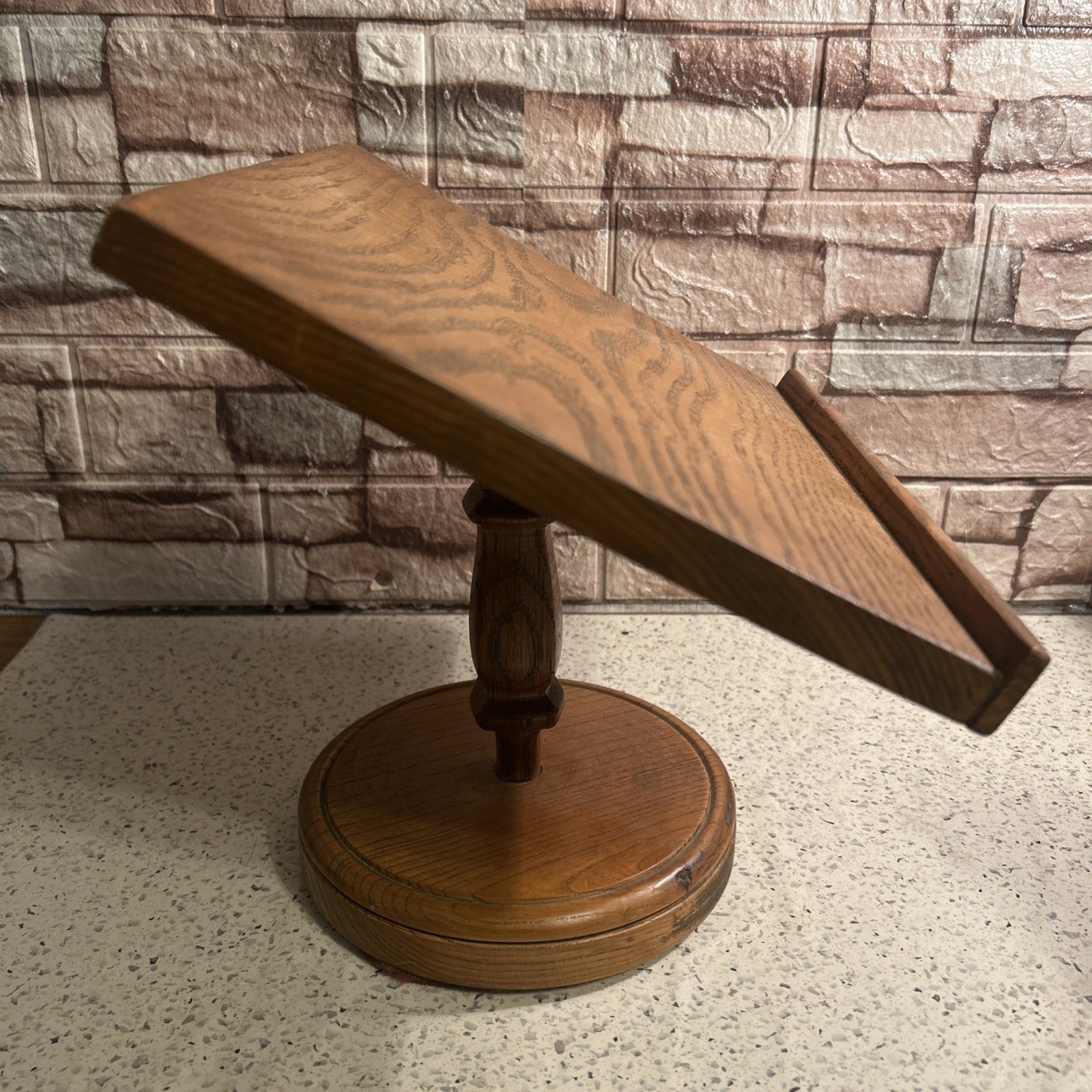 Vintage Handcraft Rustic Grain-Wood Podium Lectern Easel Table Desk Top Portable