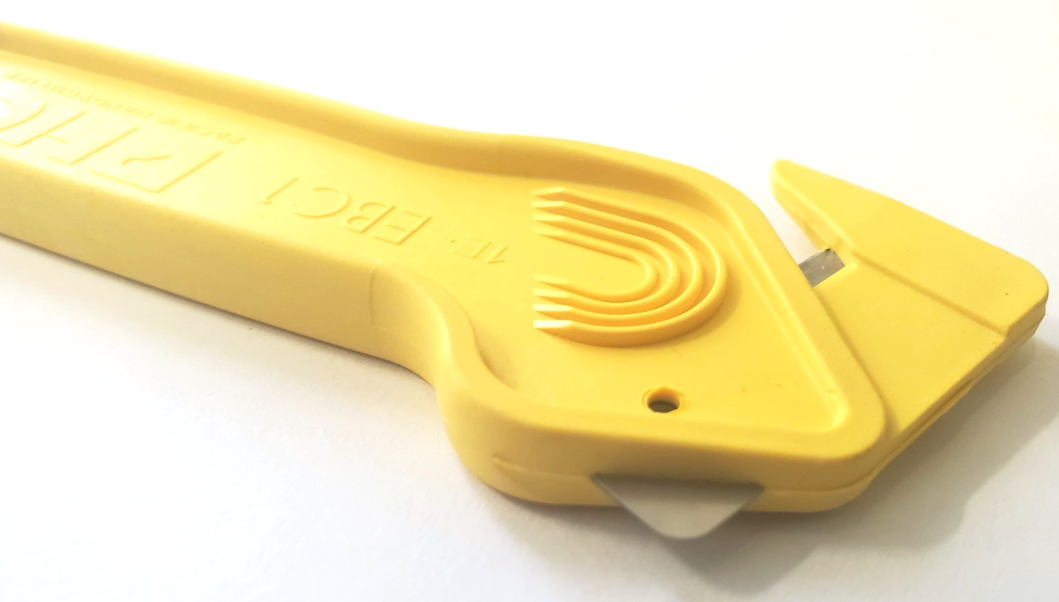 5 Pacific Handy Cutter PHC – EBC1 Concealed Safety Cutter Yellow 5 Pieces